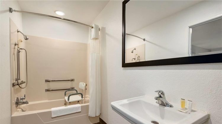 Days Inn Lexington Room