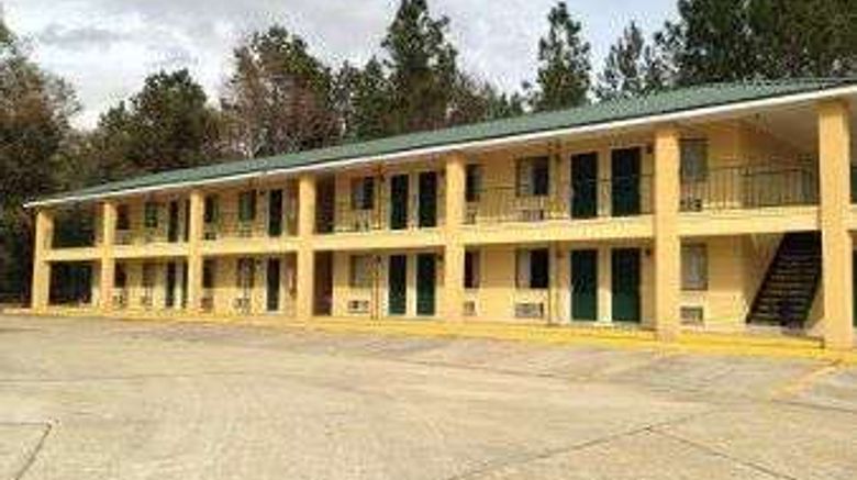 <b>Super 8 Picayune Exterior</b>. Images powered by <a href="https://iceportal.shijigroup.com/" title="IcePortal" target="_blank">IcePortal</a>.