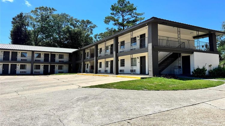 Super 8 Picayune Exterior