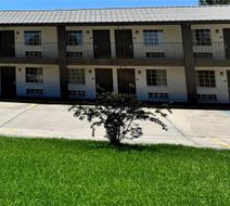 Super 8 Picayune Exterior
