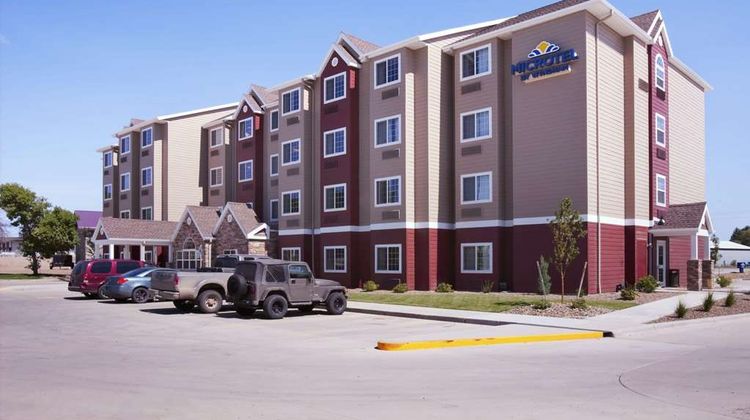Microtel Inn & Suites by Wyndham Sidney Exterior