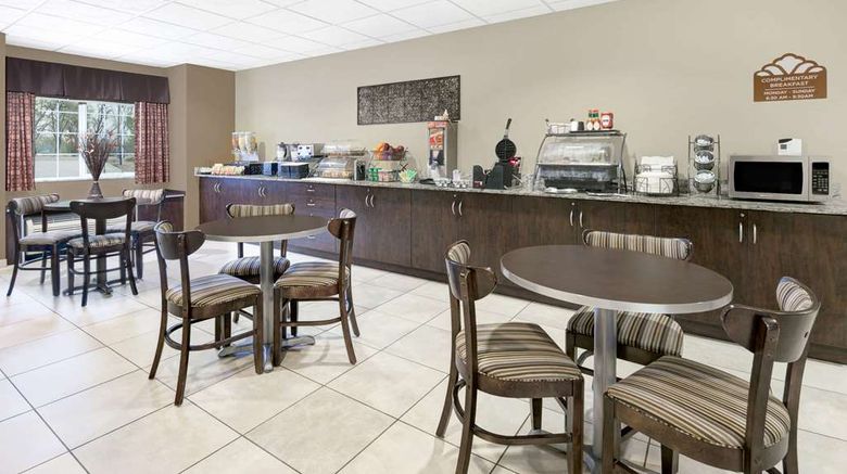 <b>Microtel Inn & Suites by Wyndham Sidney Other</b>. Images powered by <a href="https://iceportal.shijigroup.com/" title="IcePortal" target="_blank">IcePortal</a>.