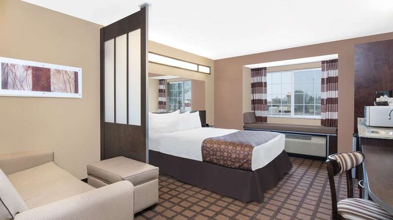 <b>Microtel Inn & Suites by Wyndham Sidney Suite</b>. Images powered by <a href="https://iceportal.shijigroup.com/" title="IcePortal" target="_blank">IcePortal</a>.