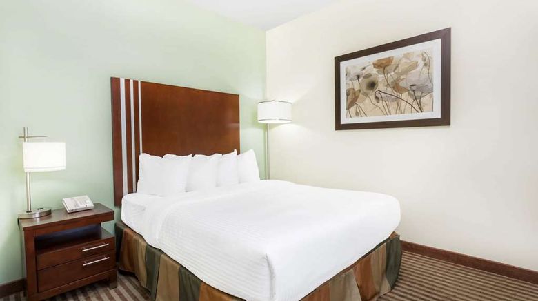<b>Ramada Carlyle Room</b>. Images powered by <a href="https://iceportal.shijigroup.com/" title="IcePortal" target="_blank">IcePortal</a>.