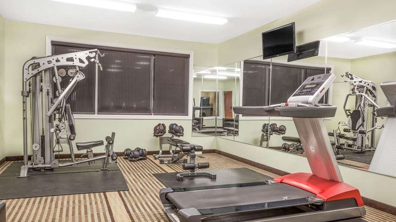 <b>Ramada Carlyle Health</b>. Images powered by <a href="https://iceportal.shijigroup.com/" title="IcePortal" target="_blank">IcePortal</a>.