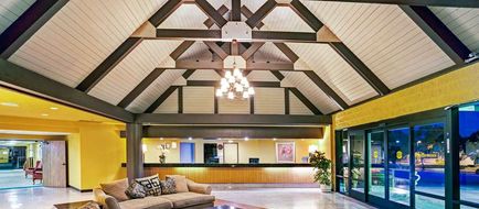 Days Inn & Suites by Wyndham Fullerton Lobby