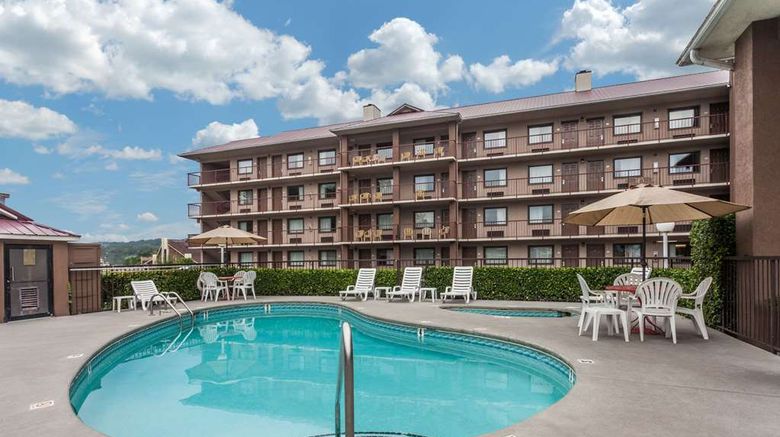 <b>Baymont Inn & Suites Pigeon Forge Pool</b>. Images powered by <a href="https://iceportal.shijigroup.com/" title="IcePortal" target="_blank">IcePortal</a>.