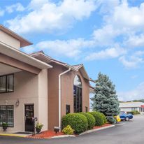 Baymont Inn & Suites Pigeon Forge