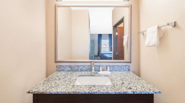 <b>Super 8 Dilley Room</b>. Images powered by <a href="https://iceportal.shijigroup.com/" title="IcePortal" target="_blank">IcePortal</a>.