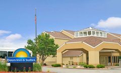 Days Inn - St. Louis/Westport MO