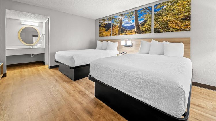 Days Inn Buena Park Suite