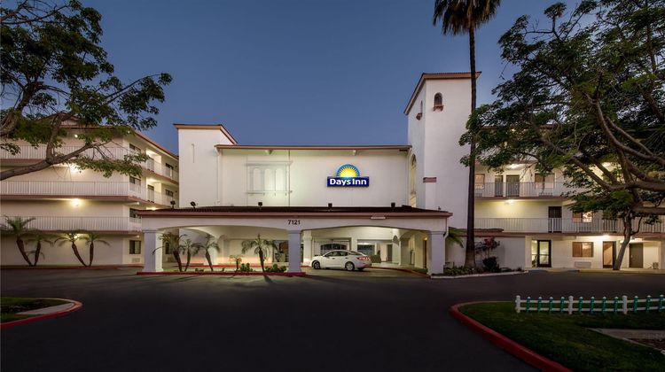 Days Inn Buena Park Exterior
