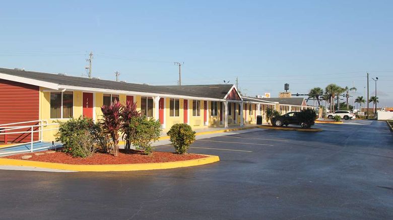 <b>Knights Inn Punta Gorda Exterior</b>. Images powered by <a href="https://iceportal.shijigroup.com/" title="IcePortal" target="_blank">IcePortal</a>.