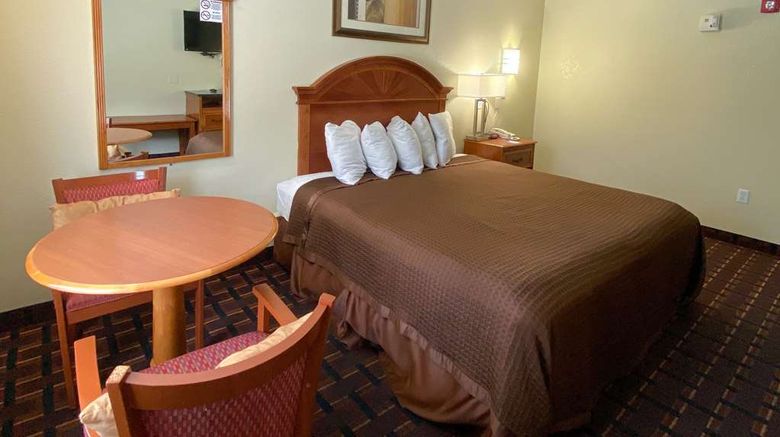 <b>Knights Inn Punta Gorda Room</b>. Images powered by <a href="https://iceportal.shijigroup.com/" title="IcePortal" target="_blank">IcePortal</a>.