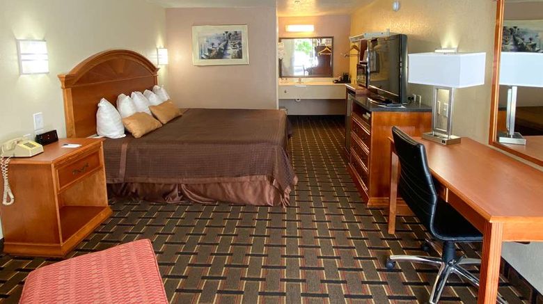 <b>Knights Inn Punta Gorda Room</b>. Images powered by <a href="https://iceportal.shijigroup.com/" title="IcePortal" target="_blank">IcePortal</a>.