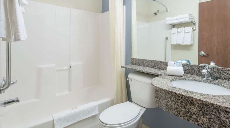 Microtel Inn & Suites by Wyndham Stanley Room