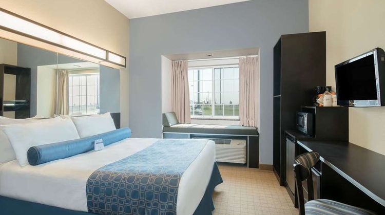 Microtel Inn & Suites by Wyndham Stanley Room