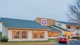 <b>Knights Inn Litchfield Exterior</b>. Images powered by <a href="https://iceportal.shijigroup.com/" title="IcePortal" target="_blank">IcePortal</a>.
