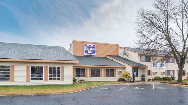 <b>Knights Inn Litchfield Exterior</b>. Images powered by <a href="https://iceportal.shijigroup.com/" title="IcePortal" target="_blank">IcePortal</a>.
