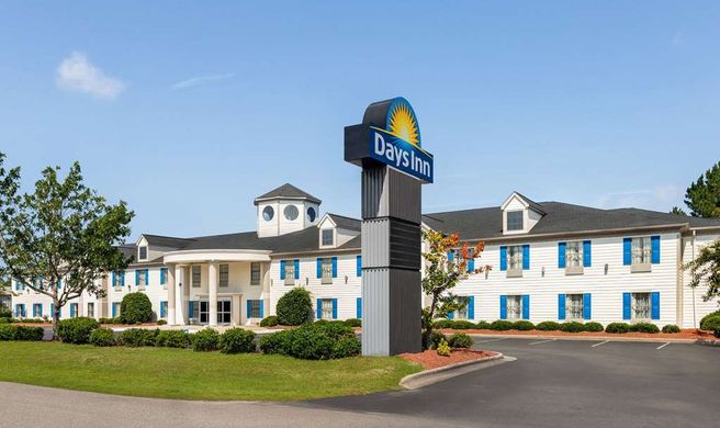 Days Inn Shallotte Exterior