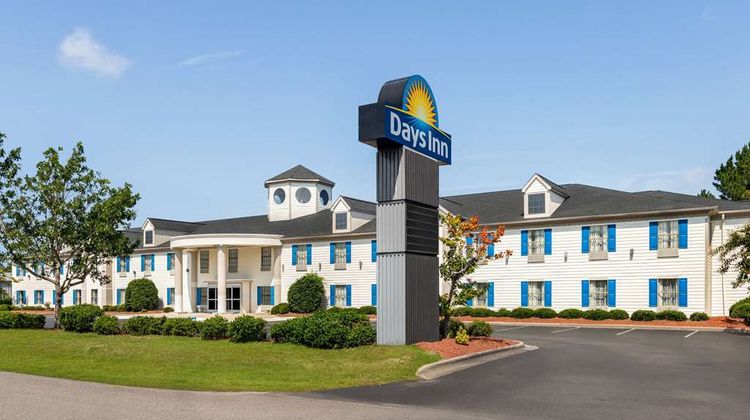 Days Inn Shallotte Exterior