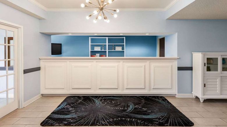 <b>Days Inn Shallotte Lobby</b>. Images powered by <a href="https://iceportal.shijigroup.com/" title="IcePortal" target="_blank">IcePortal</a>.
