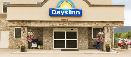 Days Inn Chetwynd Exterior