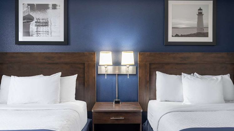 Travelodge Suites Saint John Room