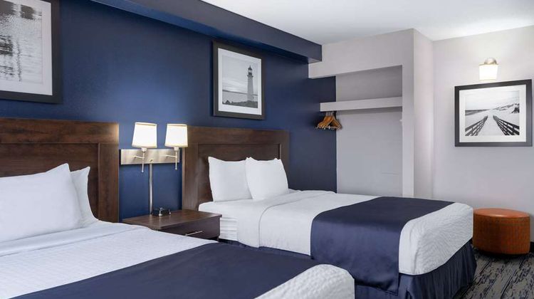 Travelodge Suites Saint John Room