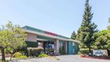 Days Inn & Suites by Wyndham Sunnyvale Exterior