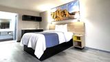 Days Inn Salina South Room