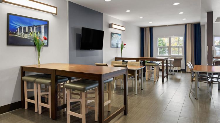 Microtel Inn & Suites by Wyndham Lobby