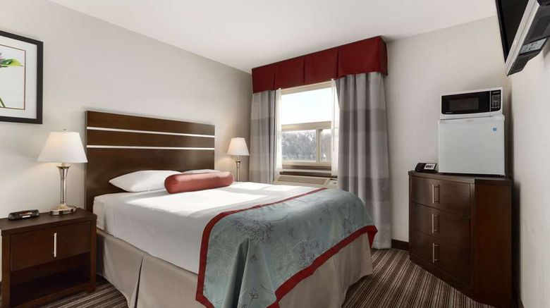 <b>Super 8 Saskatoon West Room</b>. Images powered by <a href="https://iceportal.shijigroup.com/" title="IcePortal" target="_blank">IcePortal</a>.