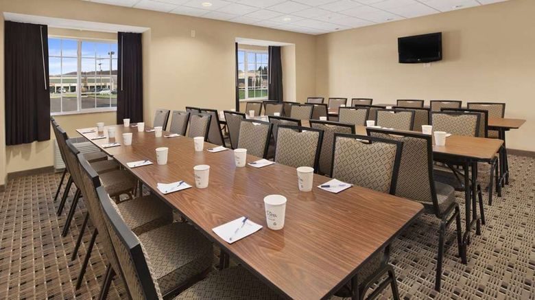 <b>Microtel Inn & Suites by Wyndham Sayre Meeting</b>. Images powered by <a href="https://iceportal.shijigroup.com/" title="IcePortal" target="_blank">IcePortal</a>.