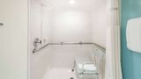 Super 8 Show Low Room