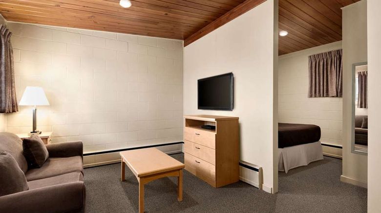 <b>Thriftlodge Moose Jaw Room</b>. Images powered by <a href="https://iceportal.shijigroup.com/" title="IcePortal" target="_blank">IcePortal</a>.