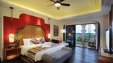 <b>Wyndham Grand Plaza Royale Hainan Longmu Room</b>. Images powered by <a href="https://iceportal.shijigroup.com/" title="IcePortal" target="_blank">IcePortal</a>.