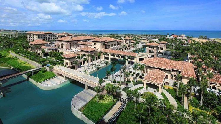 Wyndham Grand Plaza Royale Hainan Longmu Exterior