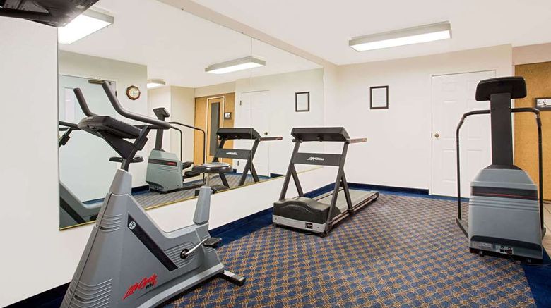 <b>Super 8 Oroville Health</b>. Images powered by <a href="https://iceportal.shijigroup.com/" title="IcePortal" target="_blank">IcePortal</a>.