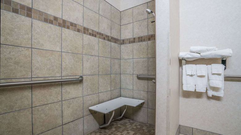 <b>Days Inn Fargo/Casselton Room</b>. Images powered by <a href="https://iceportal.shijigroup.com/" title="IcePortal" target="_blank">IcePortal</a>.