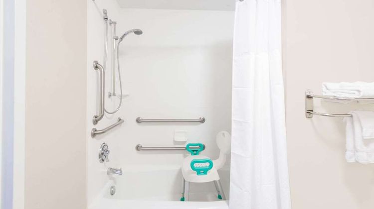 Baymont Inn & Suites, Erie Room