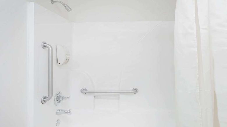 <b>Days Inn Oneonta AL Room</b>. Images powered by <a href="https://iceportal.shijigroup.com/" title="IcePortal" target="_blank">IcePortal</a>.