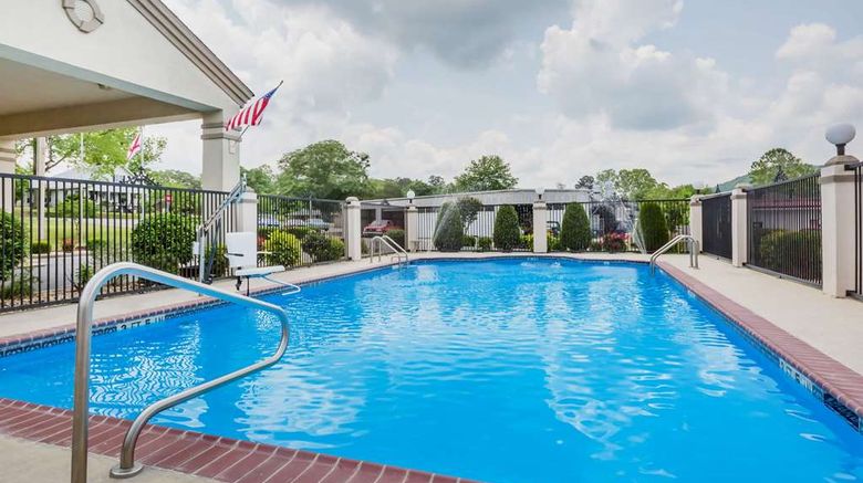 <b>Days Inn Oneonta AL Pool</b>. Images powered by <a href="https://iceportal.shijigroup.com/" title="IcePortal" target="_blank">IcePortal</a>.