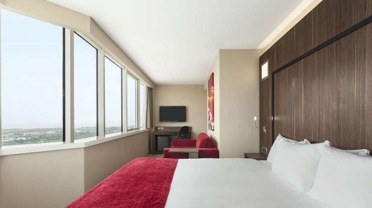 Ramada Encore By Wyndham Izmir Room