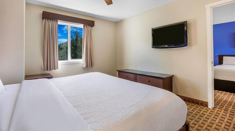 Days Inn Golden Suite