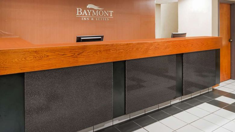 <b>Baymont Inn/Suites Clarksville Northeast Lobby</b>. Images powered by <a href="https://iceportal.shijigroup.com/" title="IcePortal" target="_blank">IcePortal</a>.