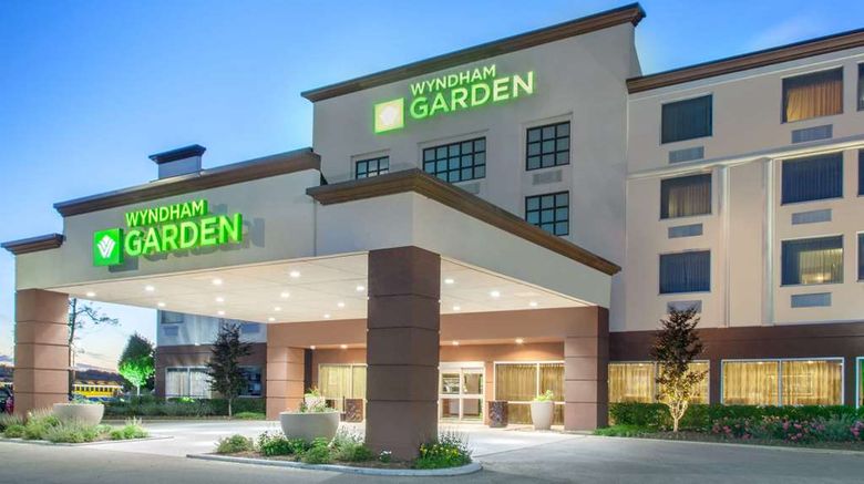 <b>Wyndham Garden Elk Grove Village/O'Hare Exterior</b>. Images powered by <a href="https://iceportal.shijigroup.com/" title="IcePortal" target="_blank">IcePortal</a>.