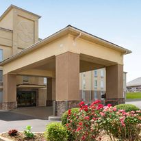 Baymont Inn & Suites Georgetown