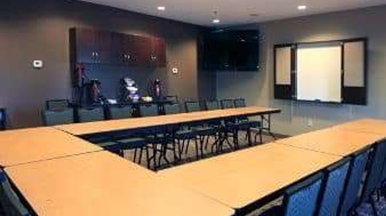 Microtel Inn/Stes by Wyndham Triadelphia Meeting