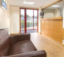 Days Inn Magor Lobby